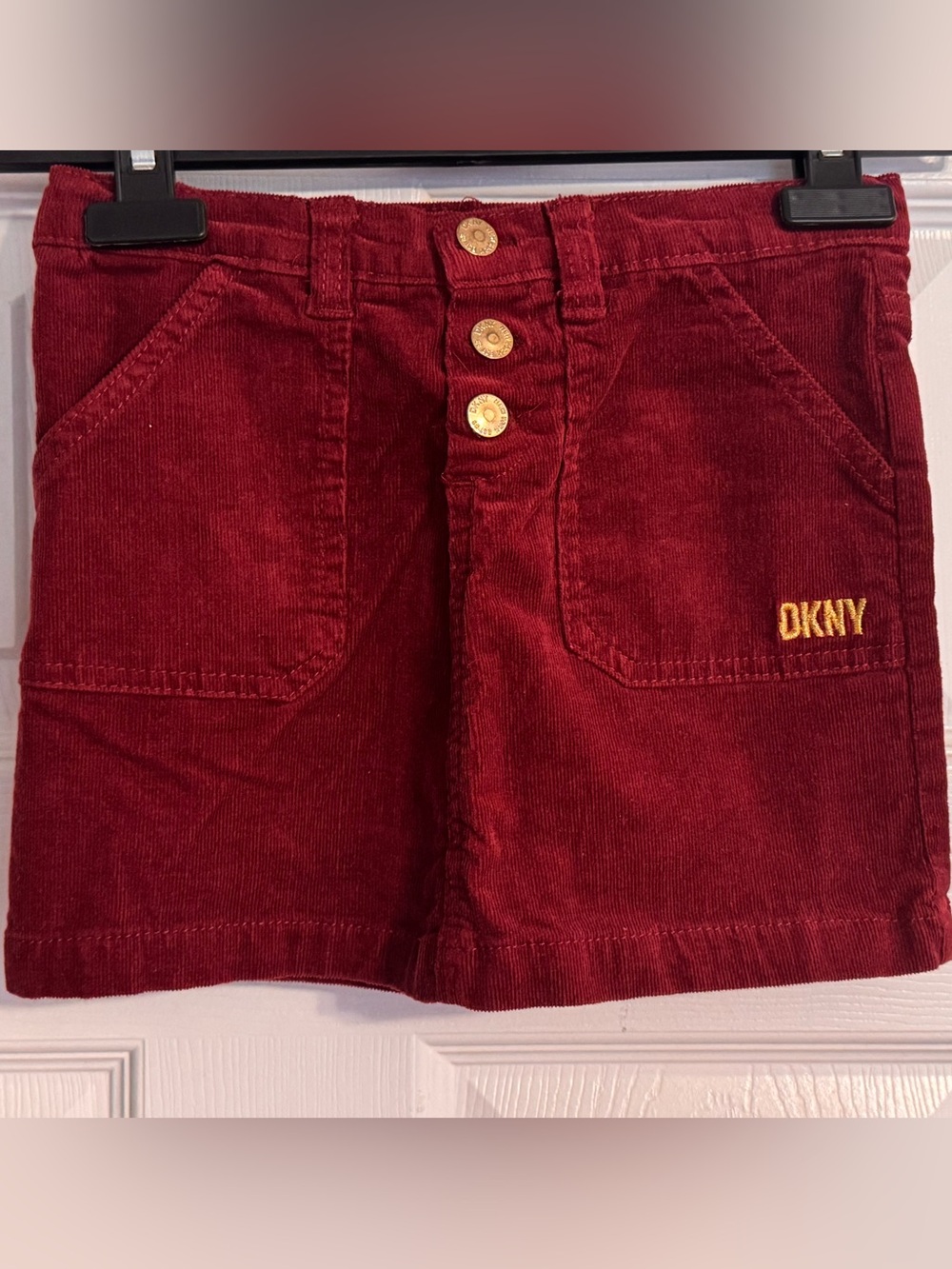 Girl’s DKNY Burgundy Corduroy Gold Button Front Adjustable Waist Mini Skirt Sz 4